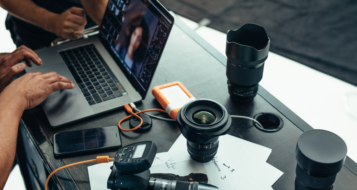 3 Reasons Why You Should Be Outsourcing Photo Editing & What You Need To Know About It