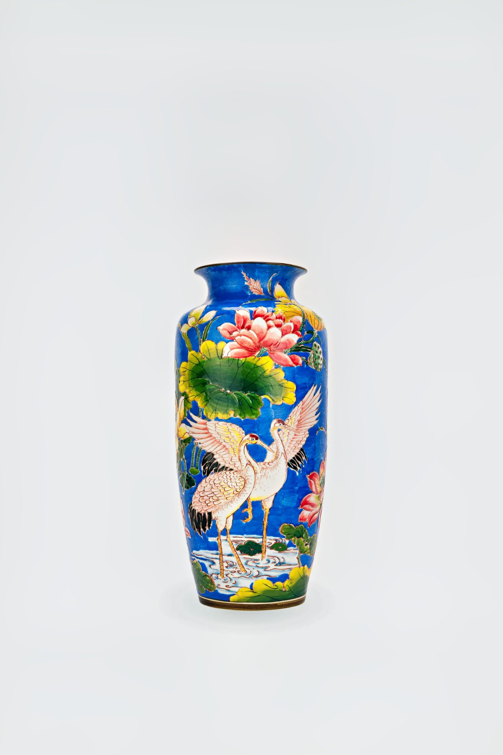 Old version of white background scene detection